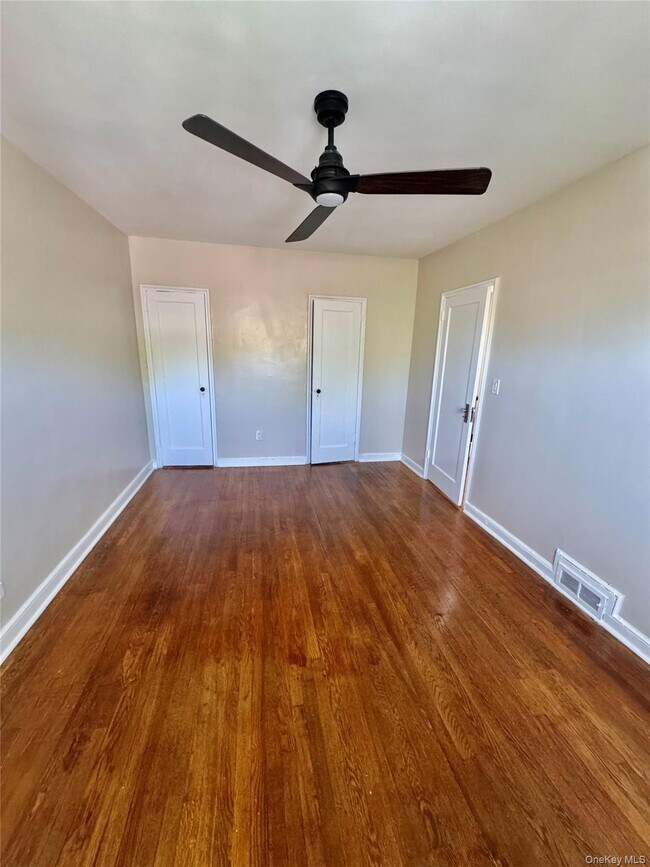 Building Photo - 4218 Bruner Ave
