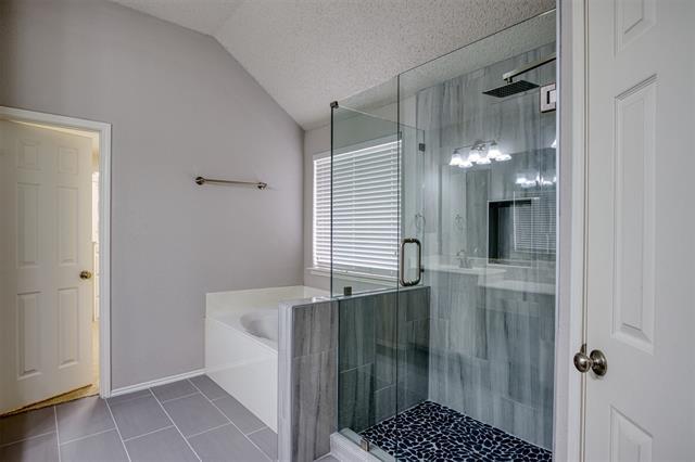 Building Photo - 3548 Brewster Dr