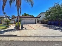 Building Photo - 353 S Heatherstone St