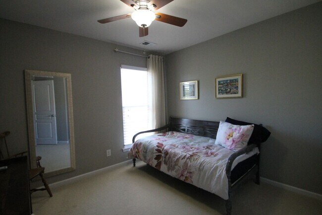 Building Photo - Exclusively Offered by Muse Realty Rentals...