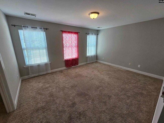 Building Photo - 135 Long Iron Ct