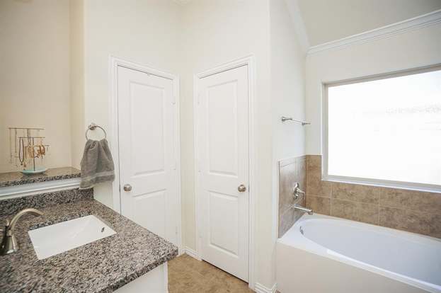 Building Photo - 2022 Haven Springs Ln