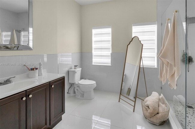 Building Photo - 14486 SW 158th Pl