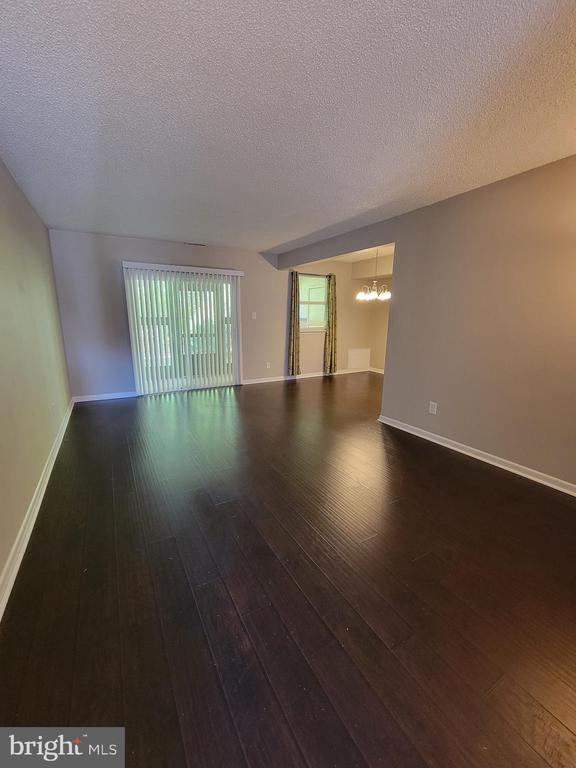 Building Photo - 411 Stiles Ave