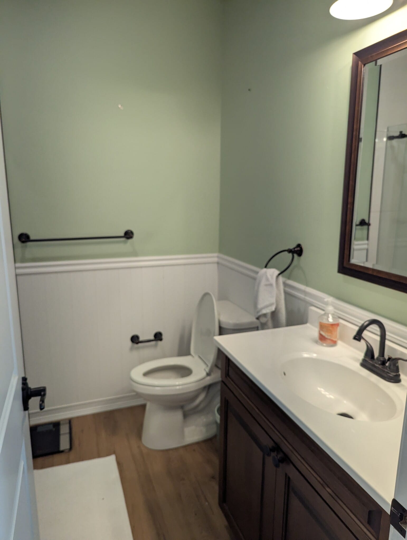 Second Bathroom - 225 W Pastorius St