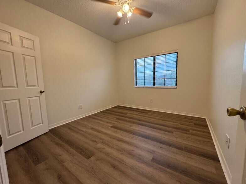 Building Photo - 30214 Goodwick Way