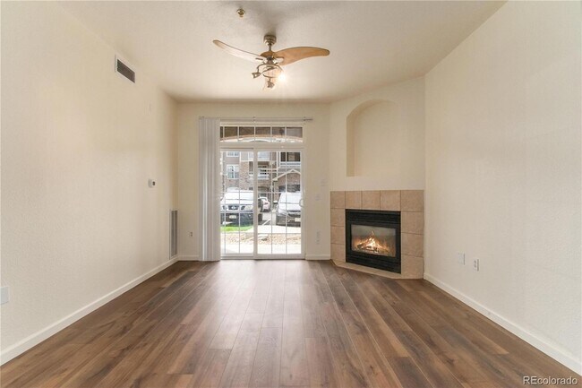 Building Photo - 7440 S Blackhawk St