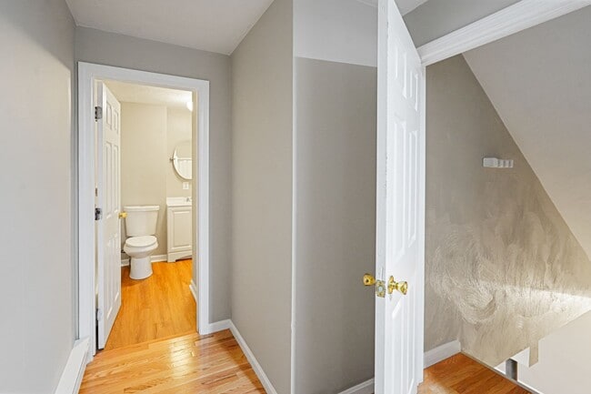 Building Photo - Modern, Cozy 3BR Home with Basement & Parking – $3,000/mo