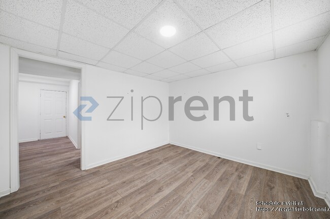 Building Photo - 6189 Landover Cir