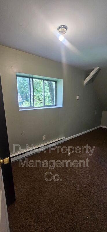 Building Photo - 1341 Brislin Rd