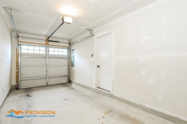 Building Photo - 6036 Workers Dr