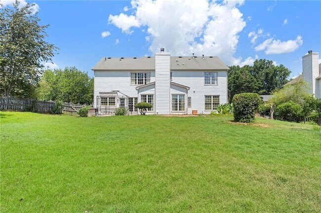 Building Photo - 7810 Brookwood Way