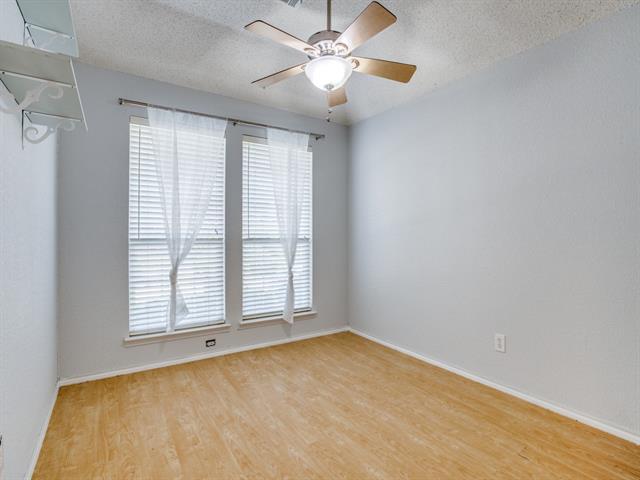 Building Photo - 4806 Highlands Dr