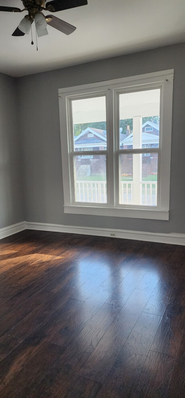 Building Photo - 4277 Margaretta Ave