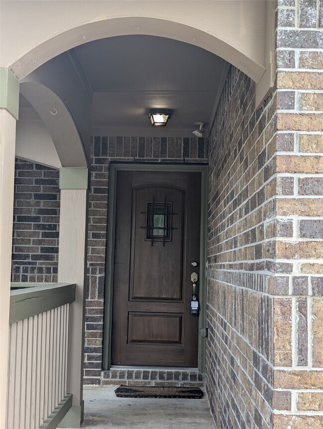 Primary Photo - 18918 Bluestone Hollow Ln