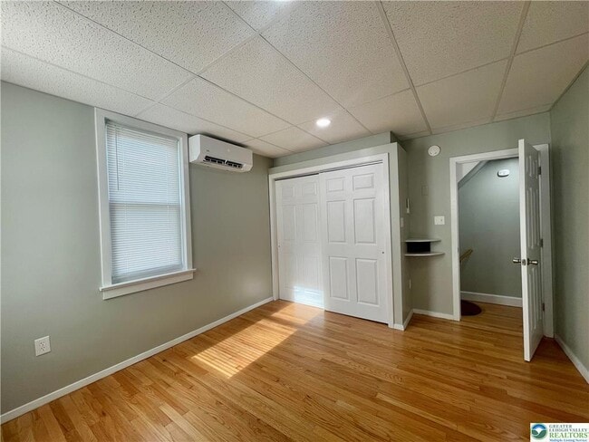 Building Photo - 1124 2nd St
