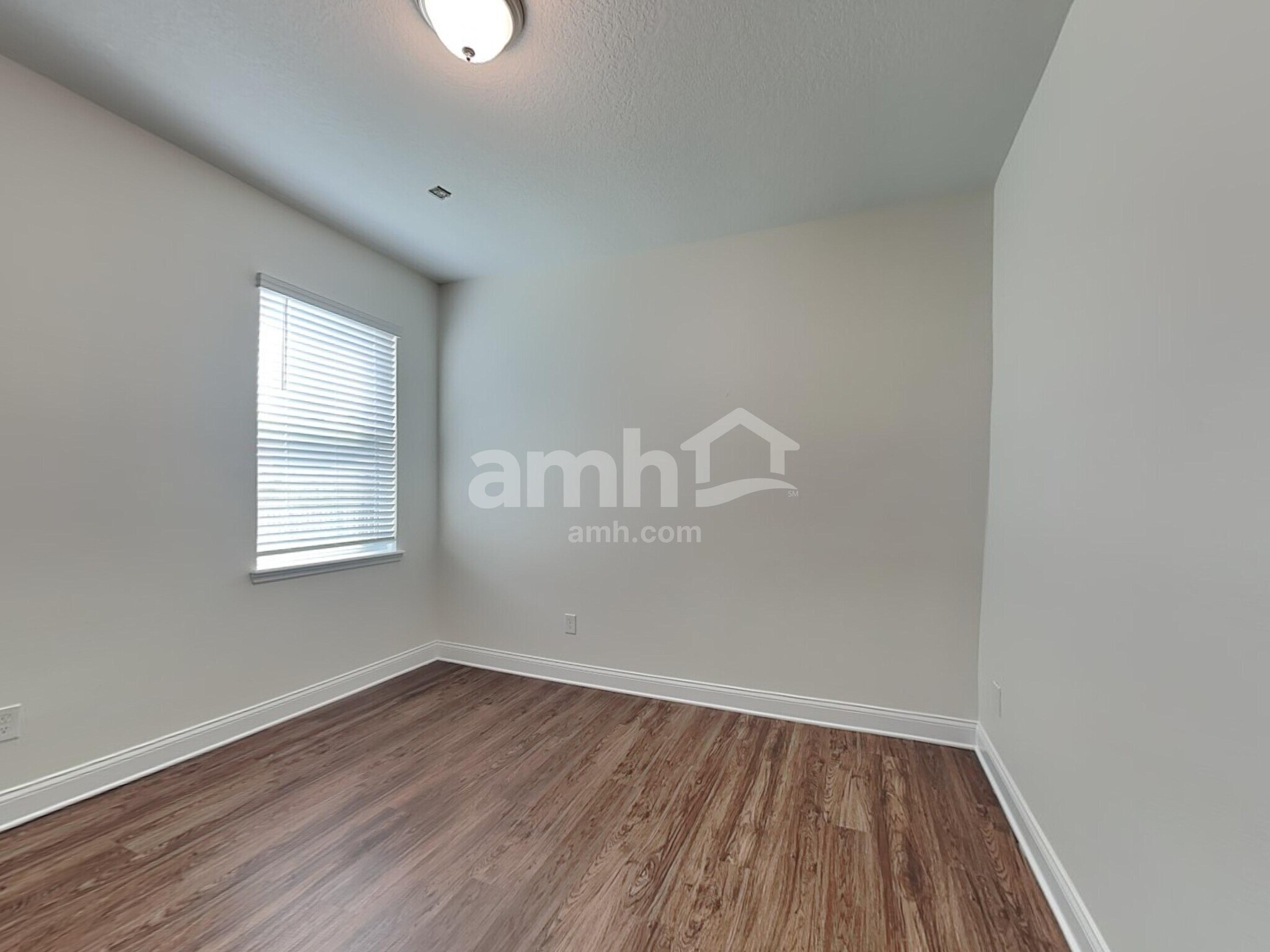 Building Photo - 2470 Ixora Ct