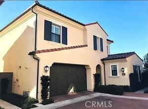 Building Photo - 123 Stallion