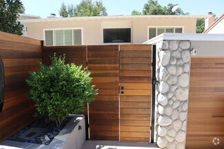 Gated Private Entrance - 4369 Saltillo St