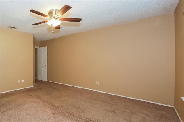 Building Photo - 4149 Stinwick Ln