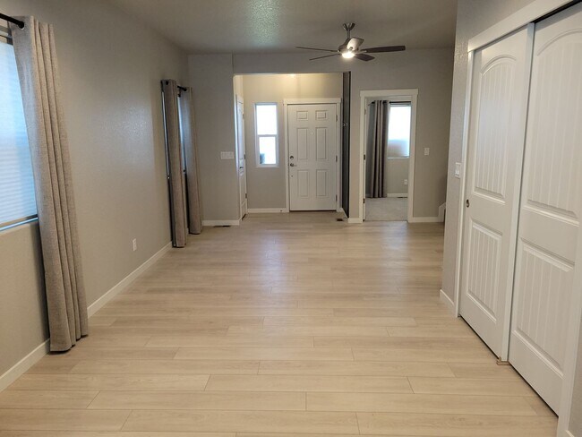 Building Photo - 5281 Palomino Ranch Point