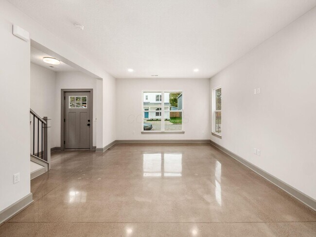 Building Photo - 166 Wisconsin Ave