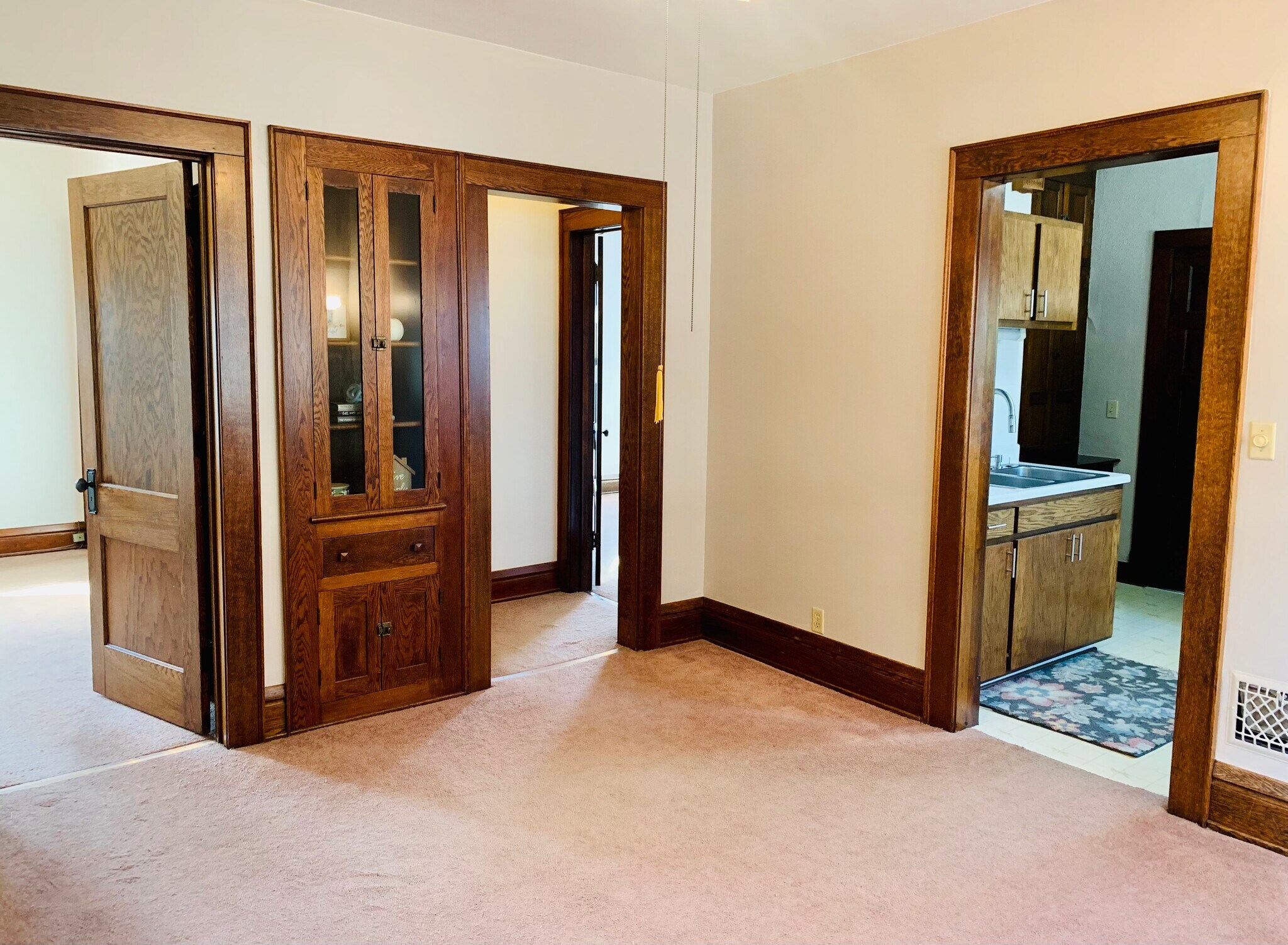 Dining Room - 111 Amherst Dr