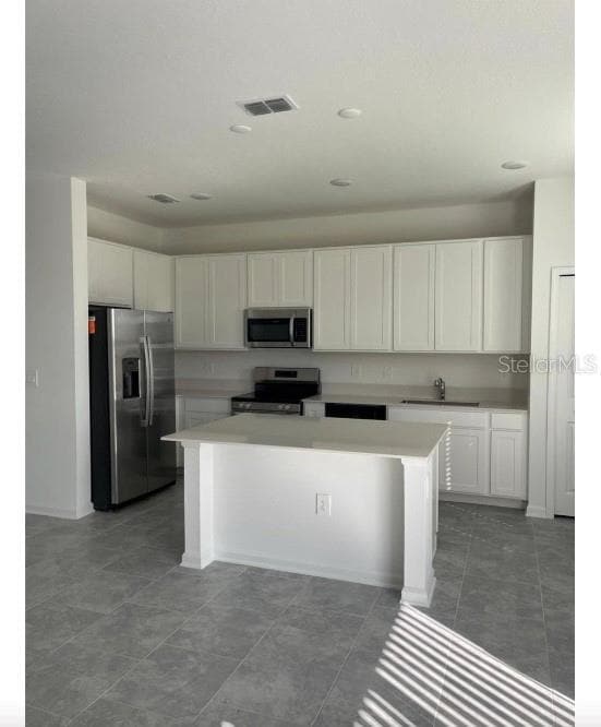 Building Photo - 2837 Pierr St
