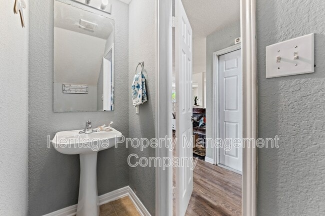 Building Photo - 5866 Wildcat Canyon