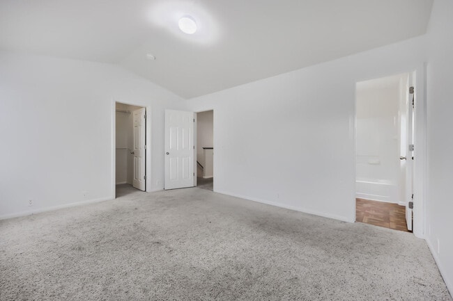 Building Photo - 2175 Squawbush Ridge Grove