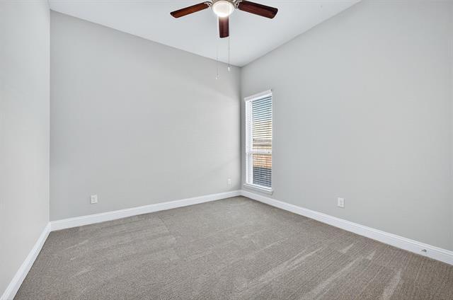 Building Photo - 2303 Knox Way