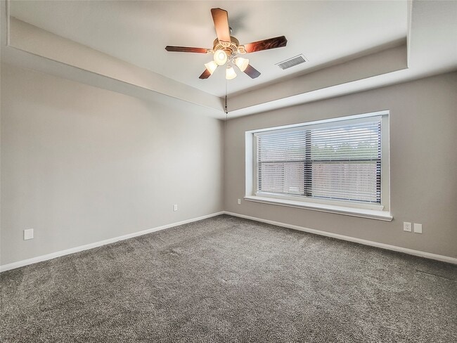 Building Photo - 18428 Sunrise Oaks Ct