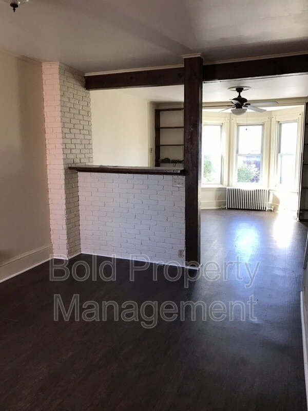 Building Photo - 815 Weiser St