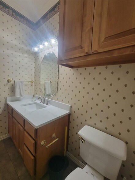 Building Photo - 2525 Colt Ln