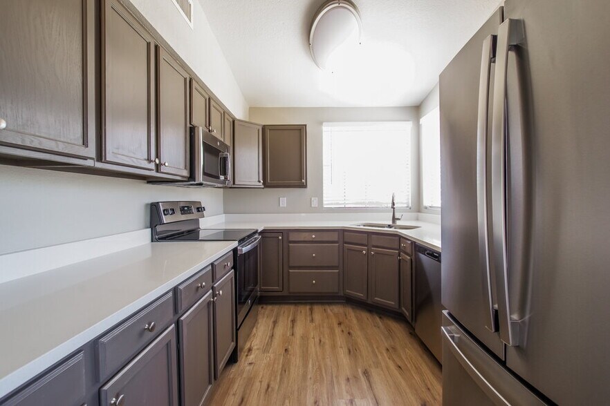 Building Photo - 4725 W Wescott Dr