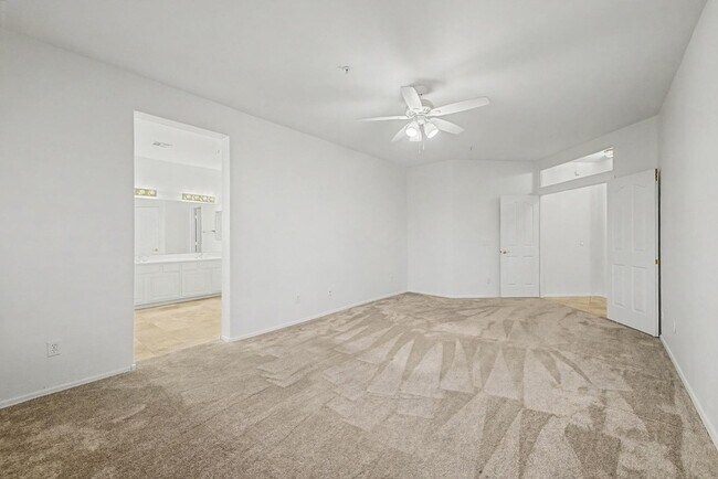 Building Photo - 7263 E Whispering Wind Dr