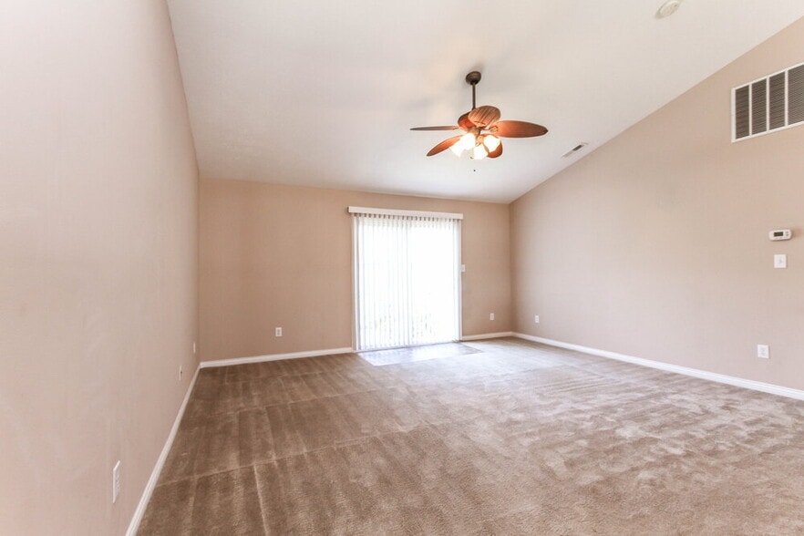 Building Photo - 6388 Oyster Key Ln