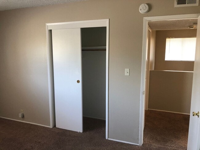 Building Photo - mg2624