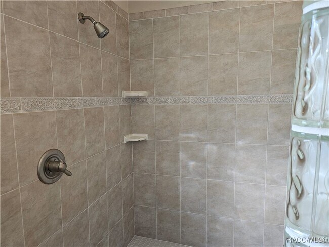 Building Photo - 1369 W Diamond Shore Loop