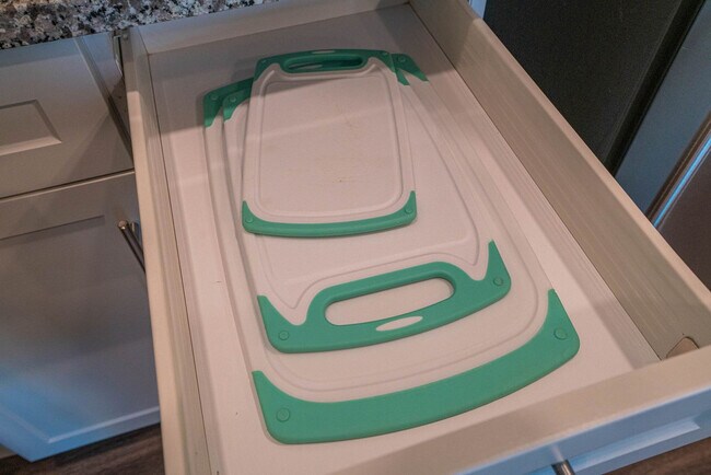 Building Photo - 9600 W Georgia Ave