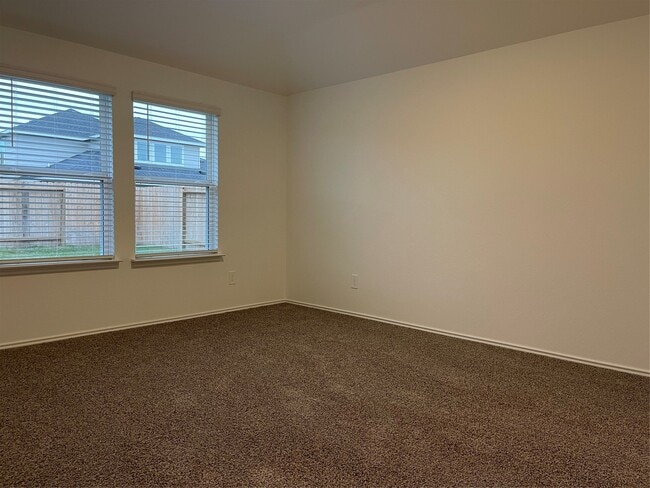 Building Photo - 7423 Audubon Russet Dr