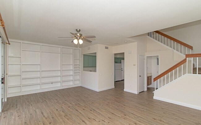 Building Photo - Home in the Community of Del Mar Highlands!