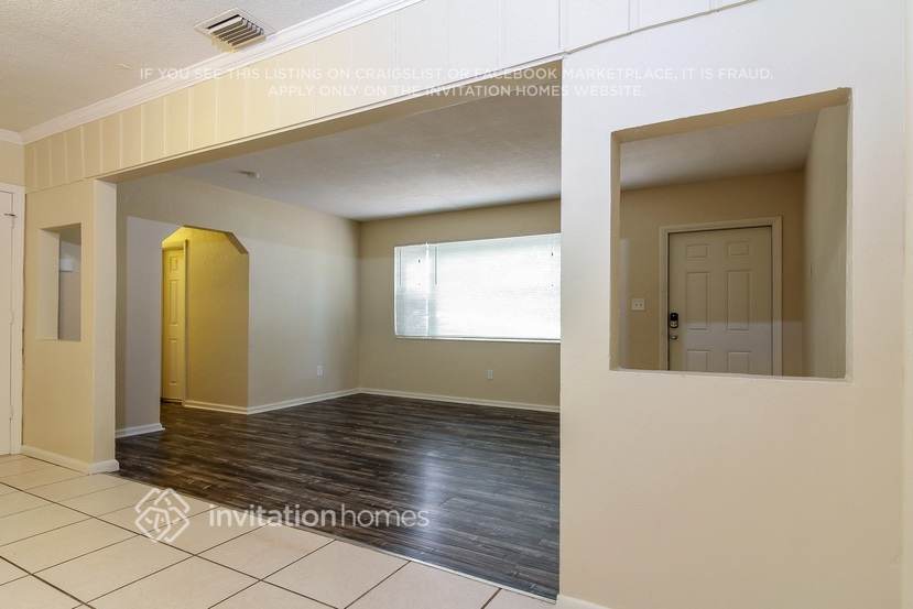 Building Photo - 130 Carolina Ave