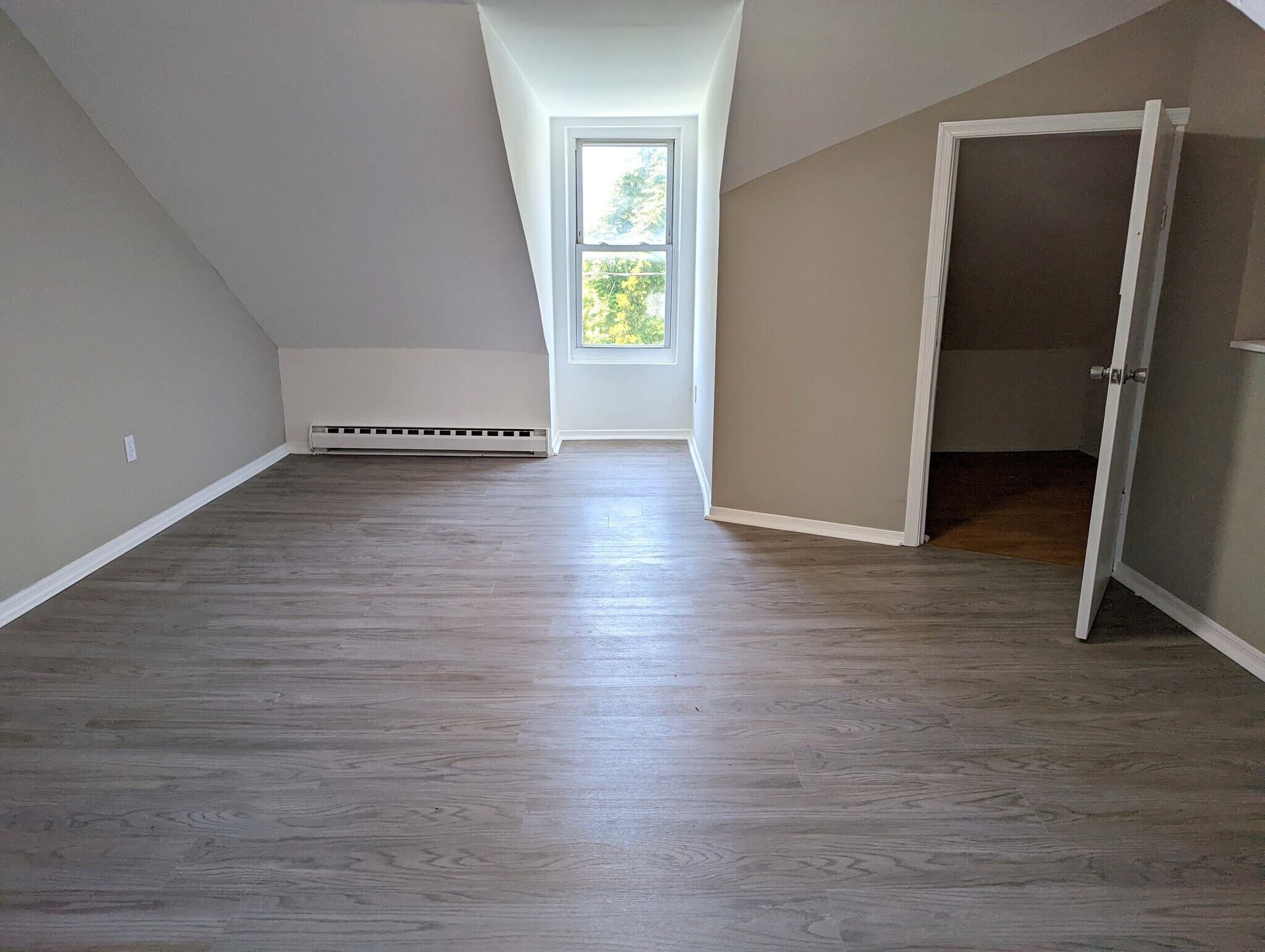 Building Photo - 139 S Lumber St