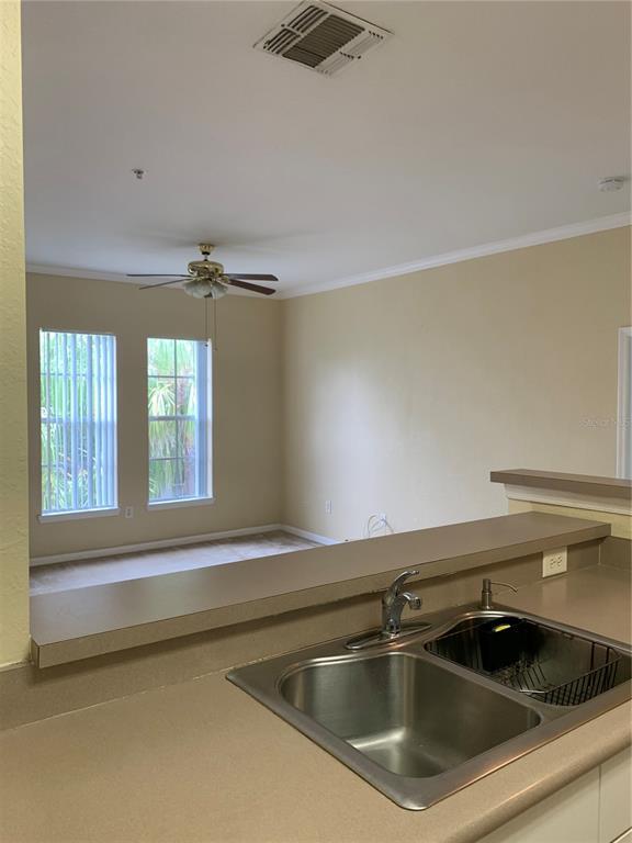 Building Photo - 9320 Crescent Loop Cir