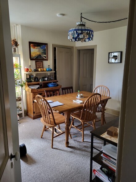 Building Photo - 411 E Montgomery Ave