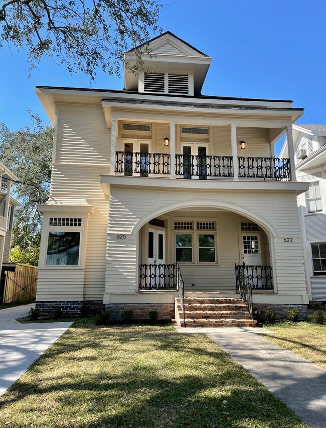 Primary Photo - 622 Audubon St