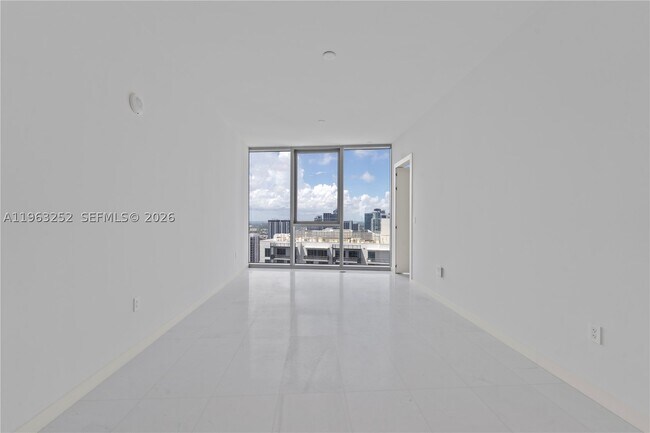 Building Photo - 300 Biscayne Blvd