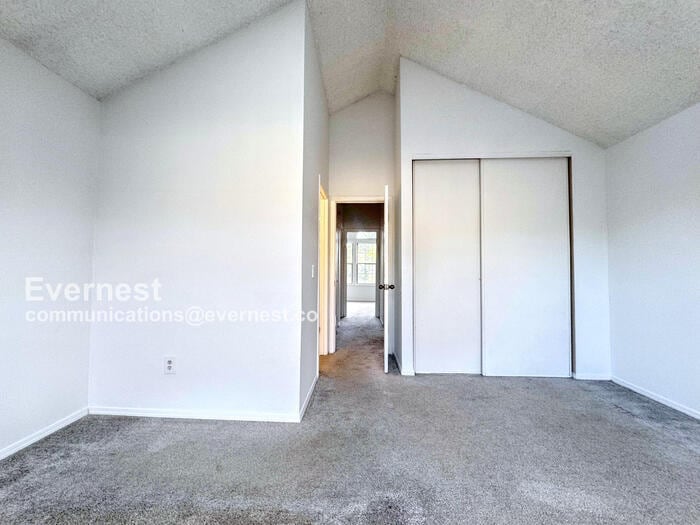 Building Photo - 9694 W Chatfield Ave