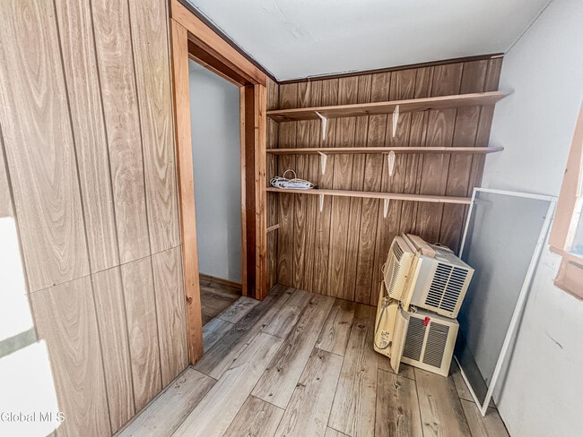 Building Photo - 196 Luzerne Rd